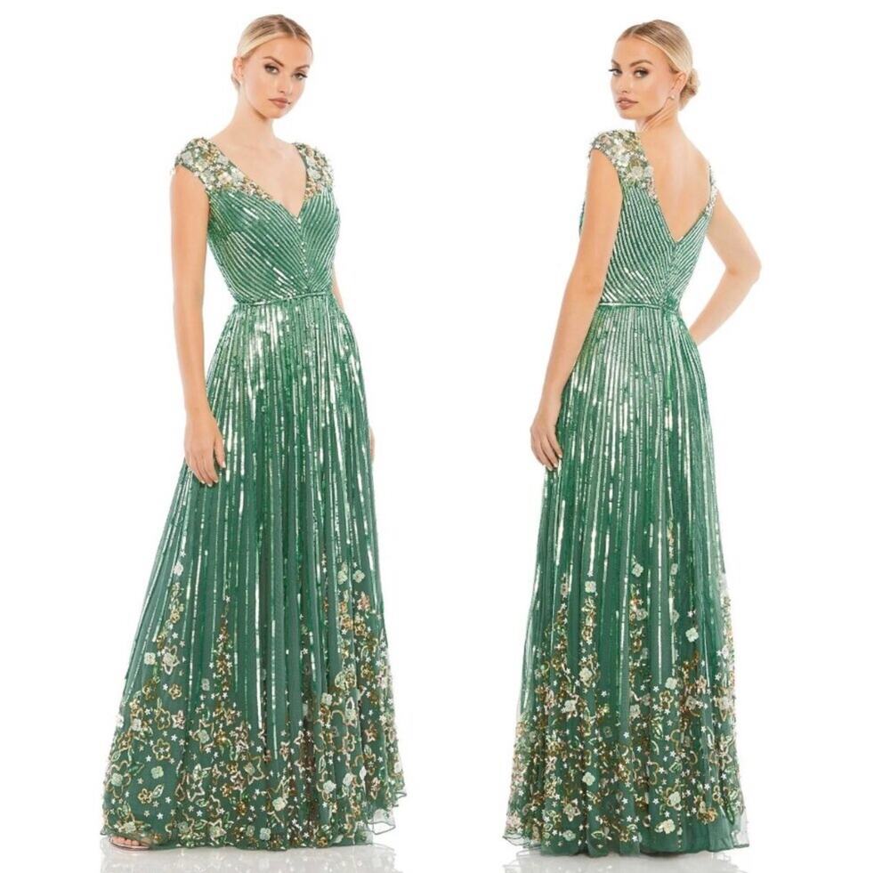 Mac Duggal Floral Sequins Embellished Sleevless Evening Gown Size 16 NWT